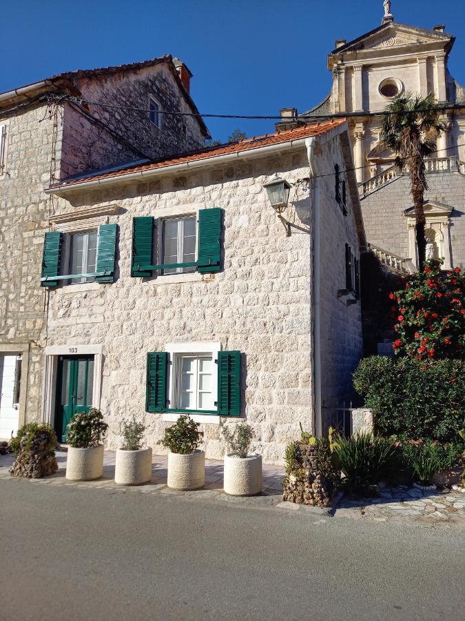Romantic Stone House By The Sea **** Kotor Zewnętrze zdjęcie